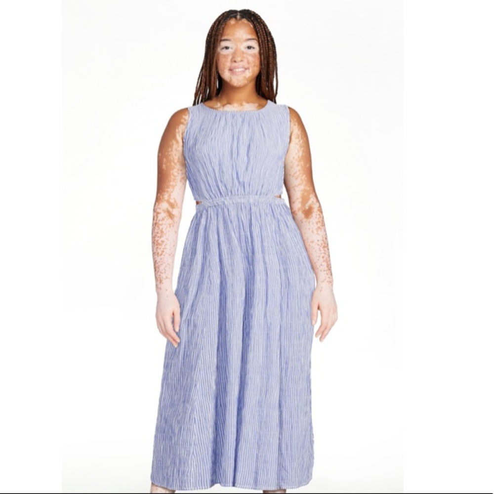 BEACH LUNCH LOUNGE MAXI DRESS WITH SIDE CUTOUTS